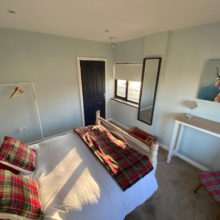 Cosy Stable Conversion Between Sheffield & Leeds ポンテフラクト エクステリア 写真